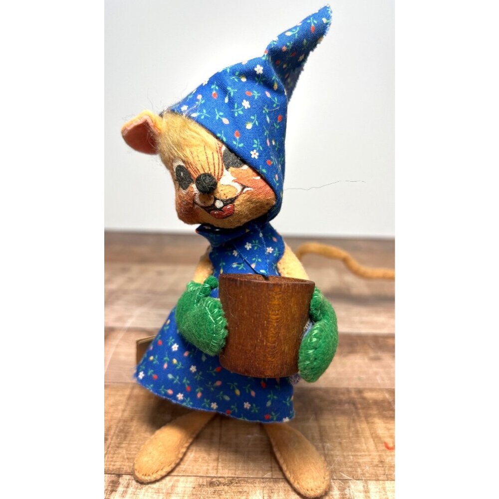 Vintage Annalee Blue Floral Mouse Collectible Doll With Wooden Mug 2045
